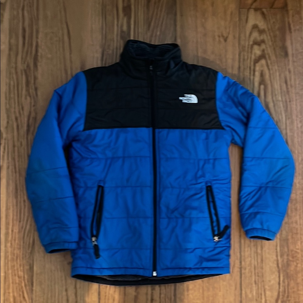 Boys 10/12 North Face Blue/Black reversible fleece/Puffer winter Jacket
